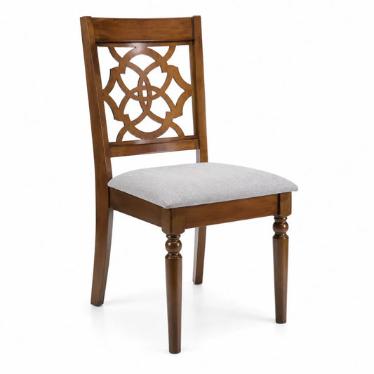 Chaise en bois avec assise en tissu gris
